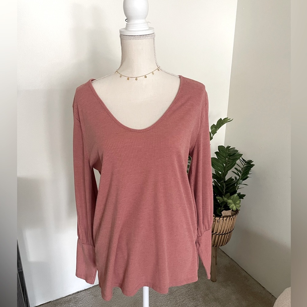 V-Neck pretty pink